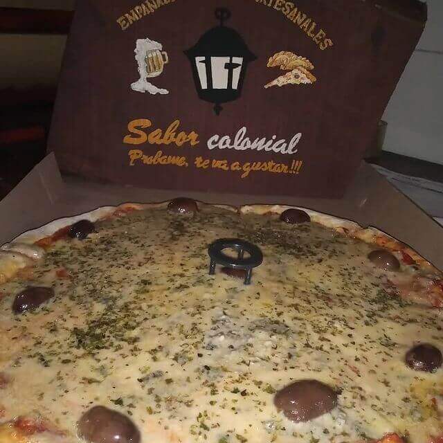 pizza artesanals a la piedra de provolone